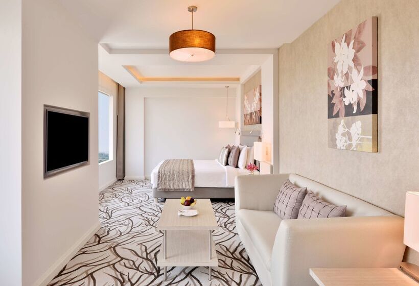 فندق Radisson Blu Bengaluru Outer Ring Road