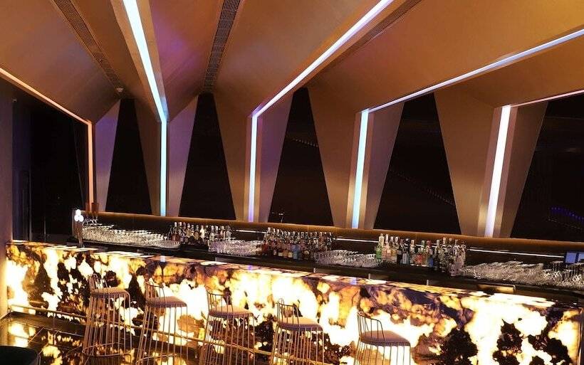 فندق Radisson Blu Bengaluru Outer Ring Road