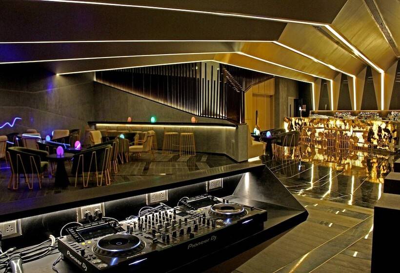 فندق Radisson Blu Bengaluru Outer Ring Road