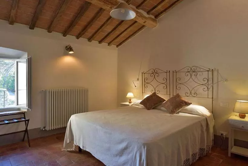 هتل روستایی Il Maggese