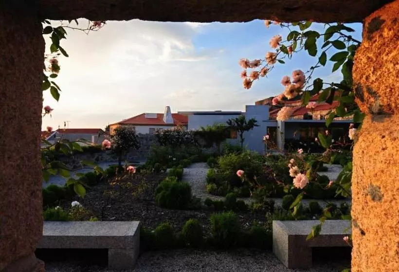 Inatel Linhares Da Beira Hotel Rural