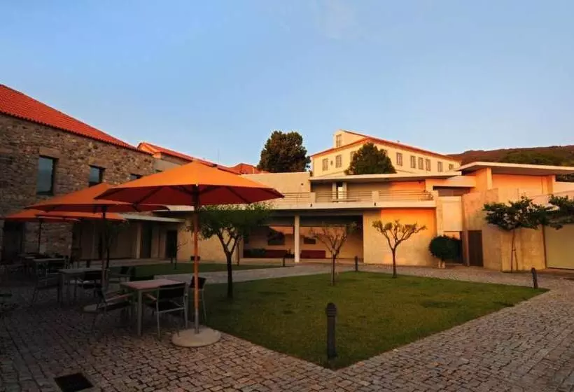 Inatel Linhares Da Beira Hotel Rural