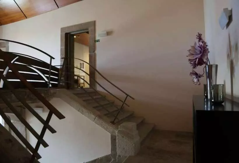 Inatel Linhares Da Beira Hotel Rural