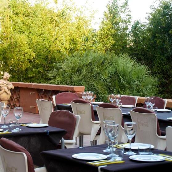 فندق S´hostal D´esporles