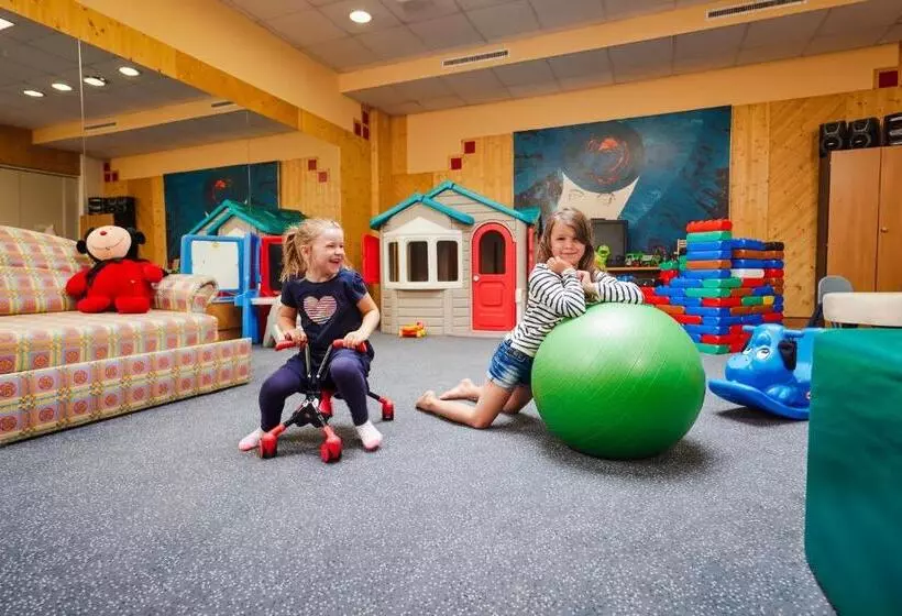 Отель Sunny Sölden