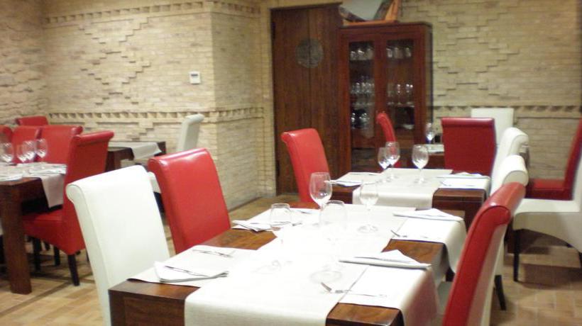 San Miguel Hostal Restaurante