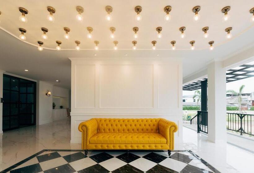 Chanita Hotel Chumphon