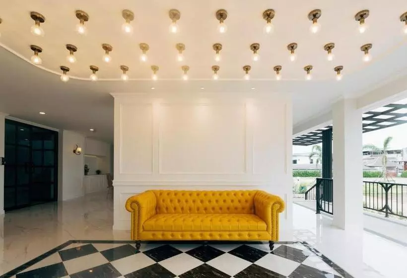 Chanita Hotel Chumphon