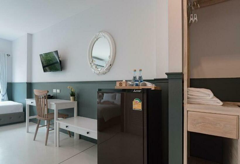 Chanita Hotel Chumphon