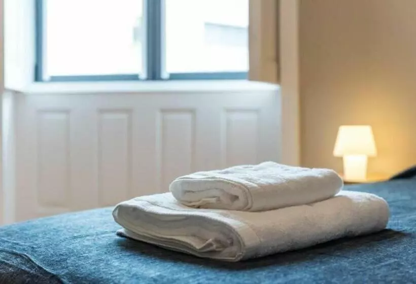 تختخواب و صبحانه Serenata Boutique Rooms