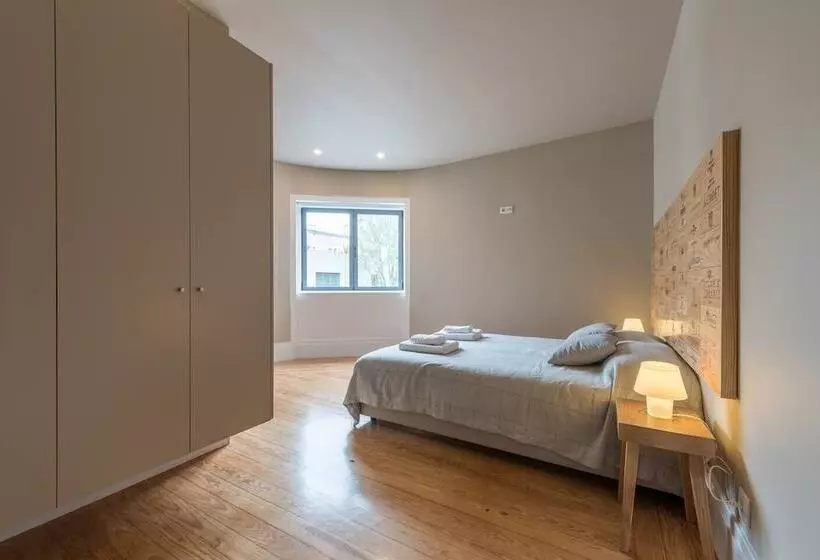 تختخواب و صبحانه Serenata Boutique Rooms
