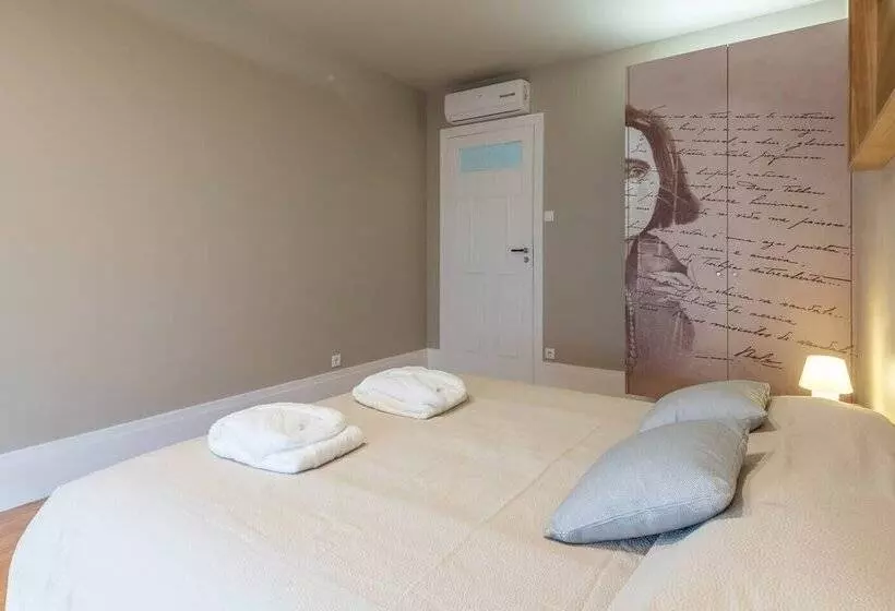 تختخواب و صبحانه Serenata Boutique Rooms