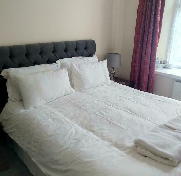 Seven Stars   Bed & Breakfast & Restaurant