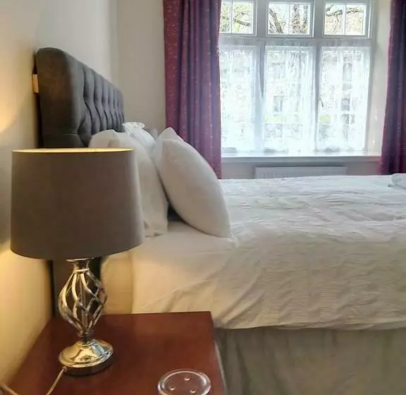 Seven Stars   Bed & Breakfast & Restaurant
