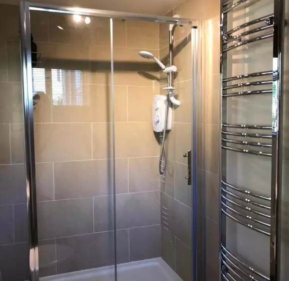 Aamiaismajoitus (B&B) The Old School, Idbury, Ox7 6ru