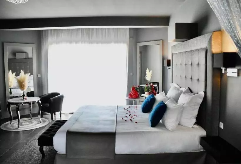 ペンション Suite Avec Piscine Privée
