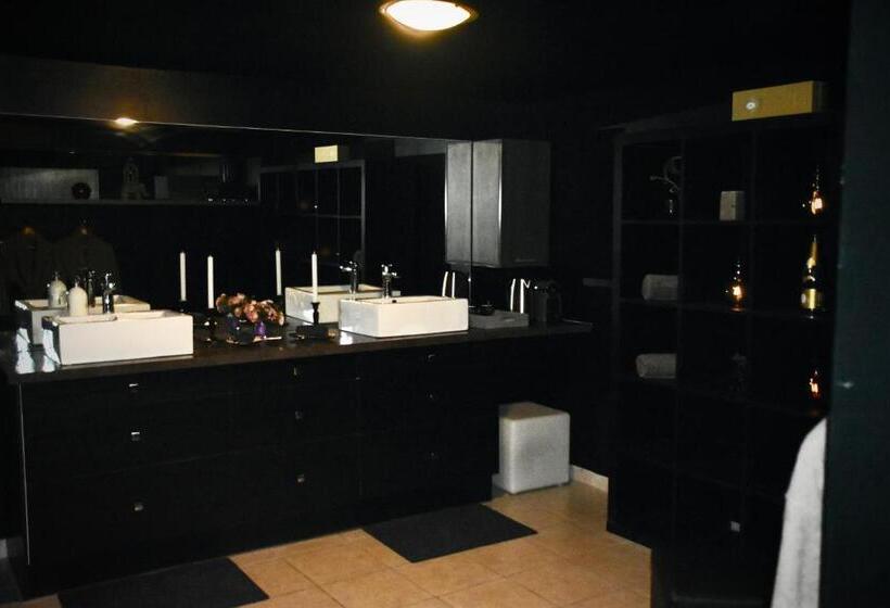 Пансион Suite Avec Piscine Privée