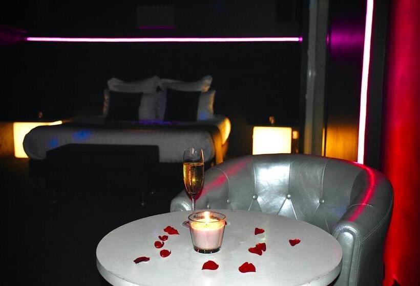 Пансион Suite Avec Piscine Privée