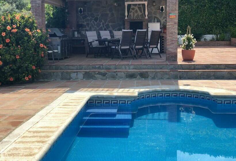 Пансион Villa Sunshine Countryside Resort