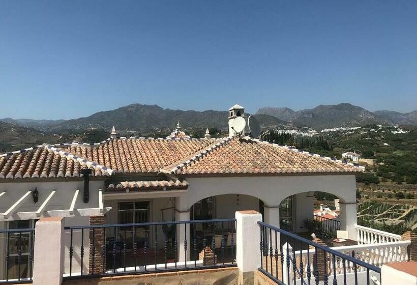 Пансион Villa Sunshine Countryside Resort