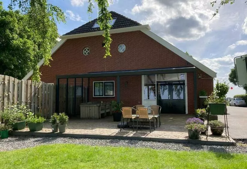 B&b The Open View