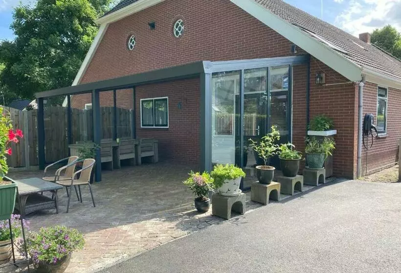 B&b The Open View