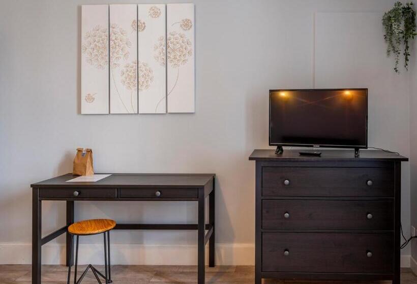 Bed and Breakfast La Villa François Premier