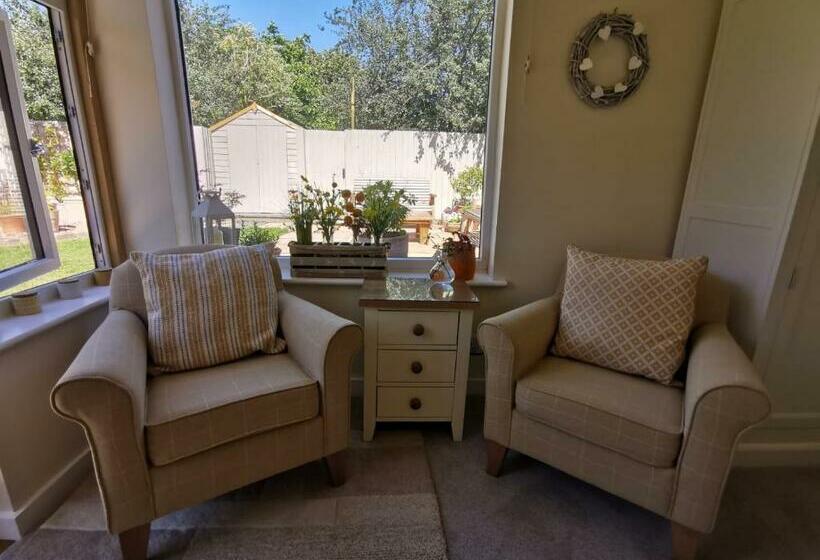 צימר The Garden Room