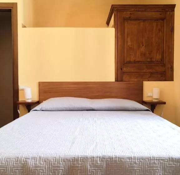 ペンション Alla Piazza Vecchia