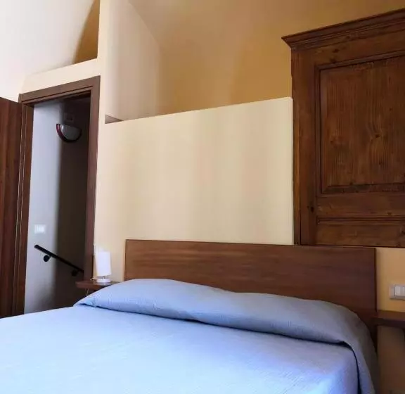 ペンション Alla Piazza Vecchia