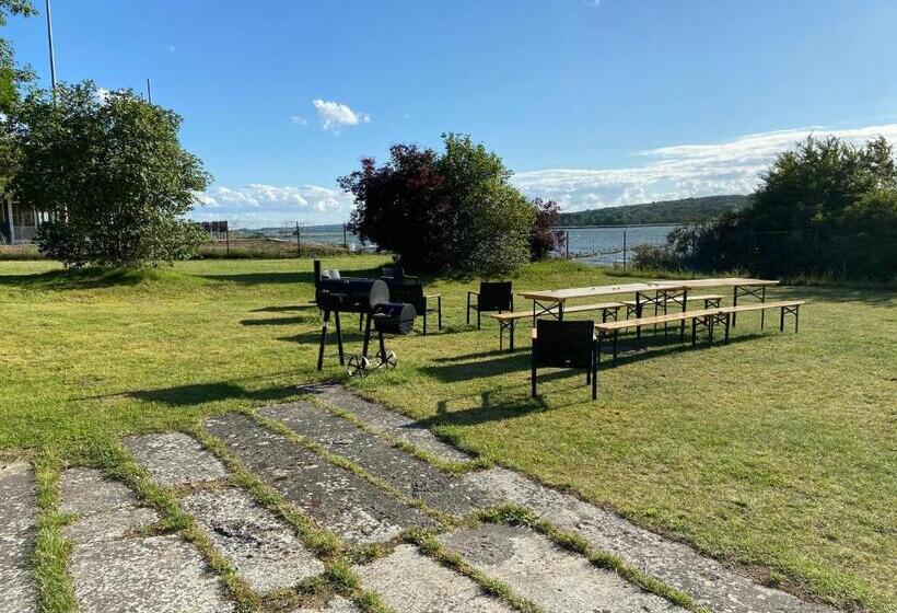 Общежитие Project Bay   Workation / Coworking