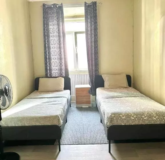 هاستل Sri Indo Guest House