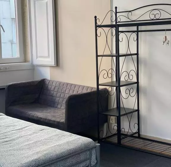 هاستل Sri Indo Guest House