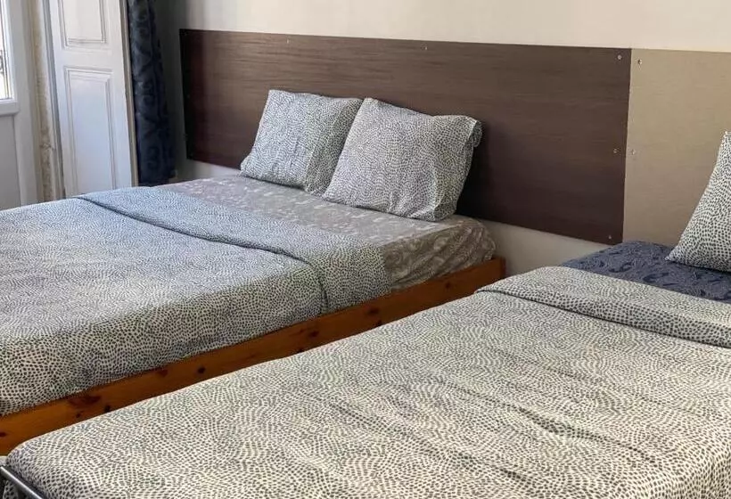 هاستل Sri Indo Guest House