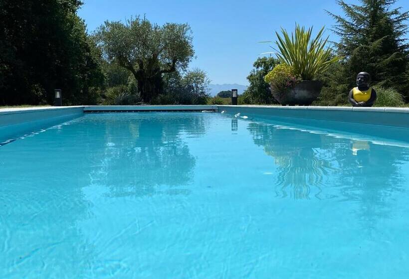 ペンション Aou Saintou