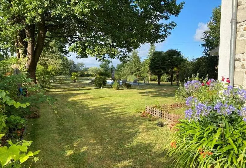 Majatalo Aou Saintou