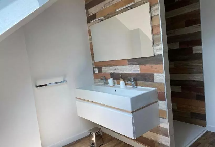 Majatalo Aou Saintou