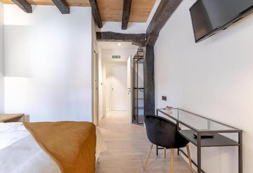 بنسيون Burruzkale Etxea