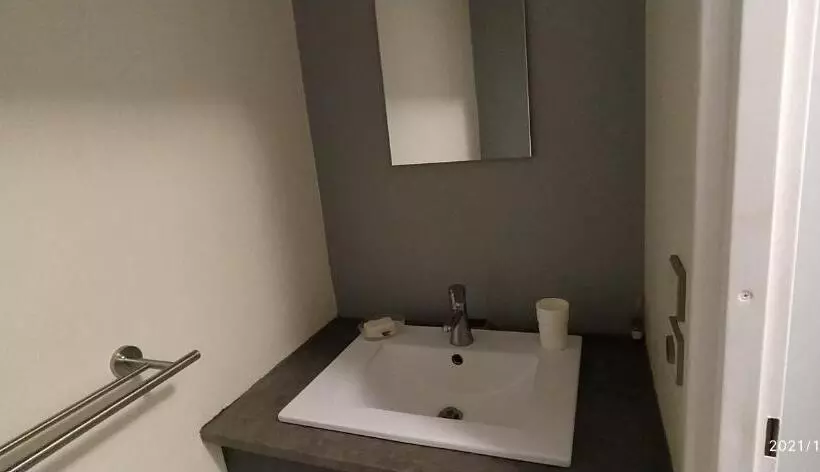 ペンション Logement Dans Une Pinède à Lambesc