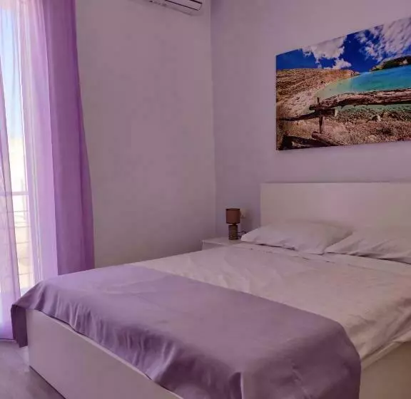 B & B Del Centro