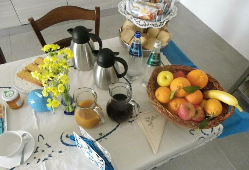 B&b And Home Restaurant La Casa Del Pescatore