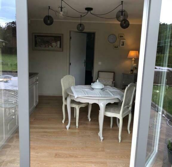 تختخواب و صبحانه Au Refuge Du Spéléo