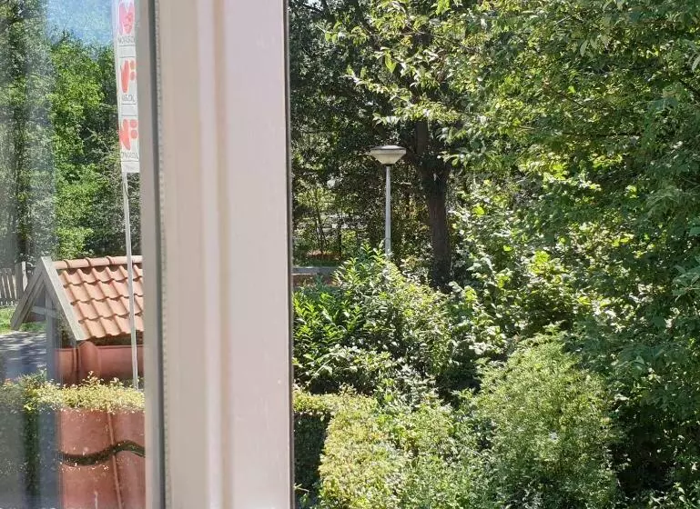 Aamiaismajoitus (B&B) Bglv