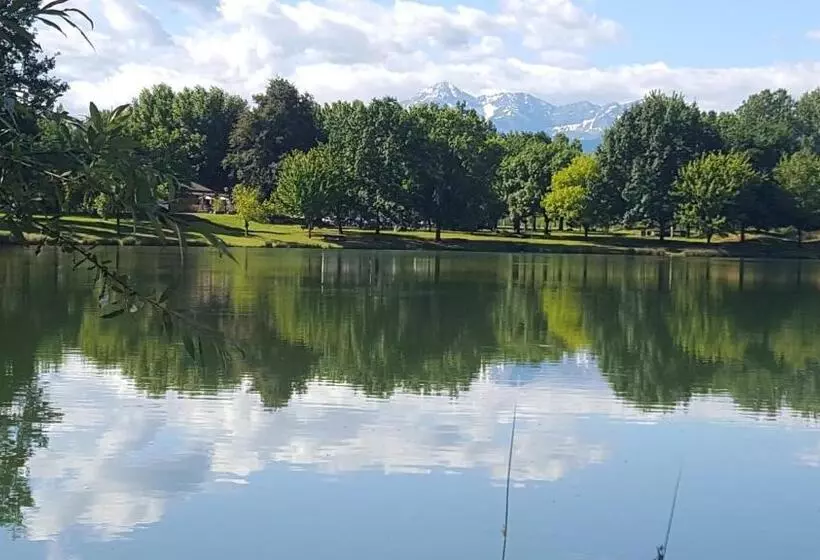 Aamiaismajoitus (B&B) Du Côté De Chez Paule, Chambre Avec Entrée Indépendante Et Salle D Eau Privative