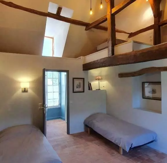 ベッドアンドブレックファースト Manoir Du Bellay