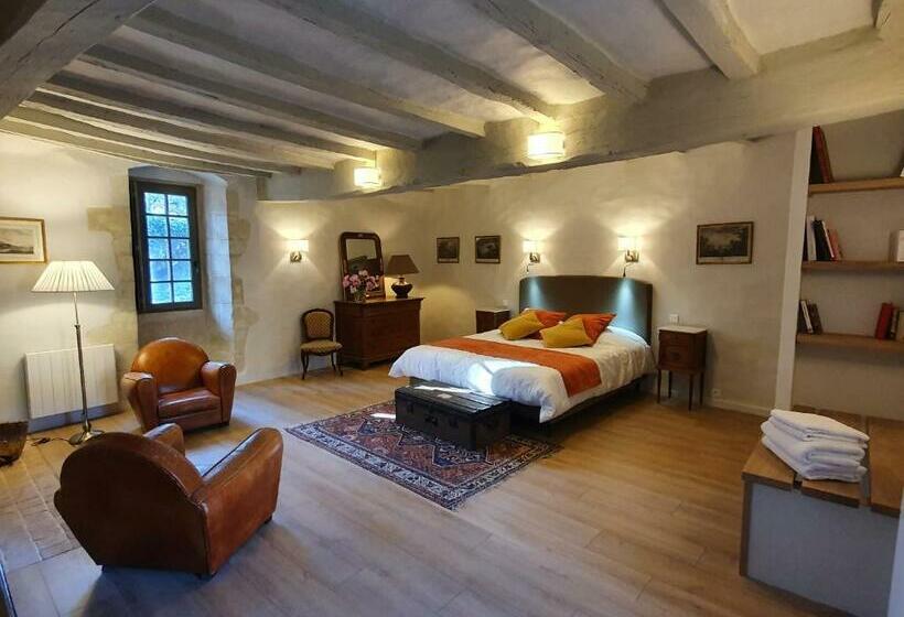 住宿加早餐  Manoir Du Bellay