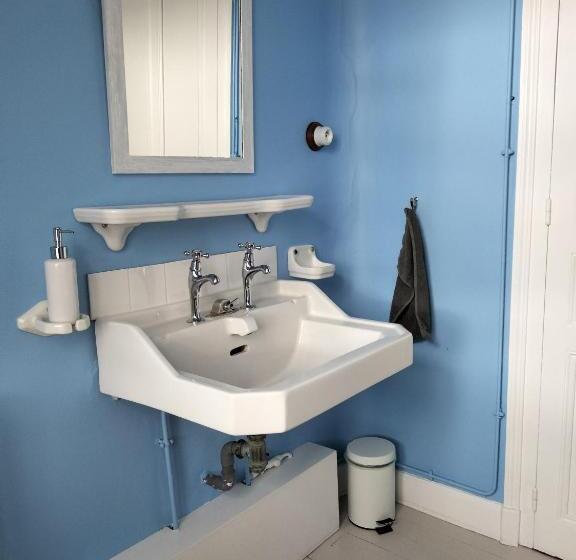 تختخواب و صبحانه Moulins De Clan