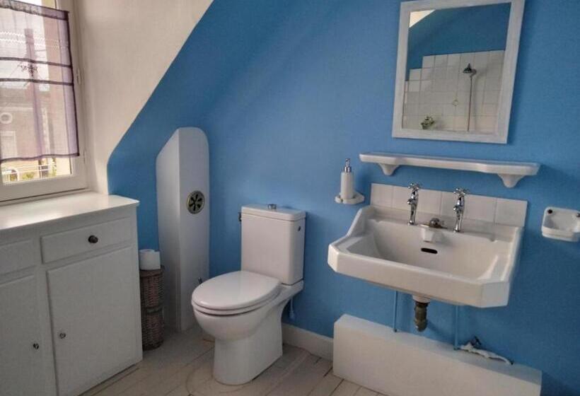 تختخواب و صبحانه Moulins De Clan