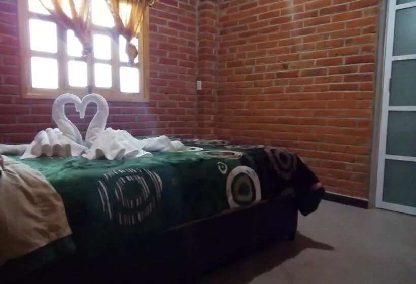 ホテル Cabañas Tlaxco La Loma