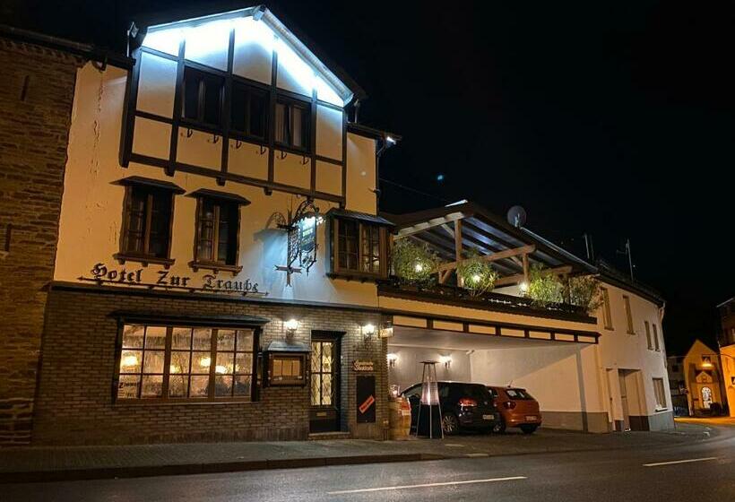 Отель Restaurant Zur Traube